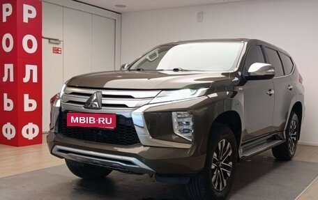 Mitsubishi Montero Sport, 2021 год, 3 995 000 рублей, 1 фотография