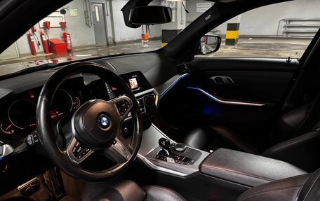 BMW 3 серия, 2020 год, 3 900 000 рублей, 21 фотография