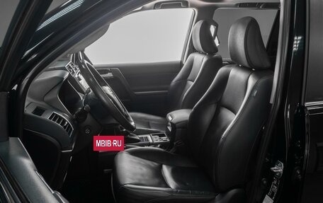 Toyota Land Cruiser Prado 150 рестайлинг 2, 2017 год, 5 950 000 рублей, 13 фотография