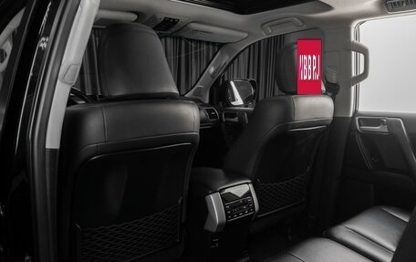 Toyota Land Cruiser Prado 150 рестайлинг 2, 2017 год, 5 950 000 рублей, 15 фотография