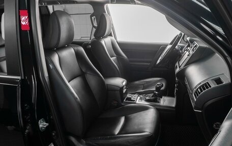 Toyota Land Cruiser Prado 150 рестайлинг 2, 2017 год, 5 950 000 рублей, 10 фотография