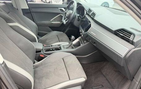 Audi Q3 Sportback, 2022 год, 2 589 000 рублей, 14 фотография