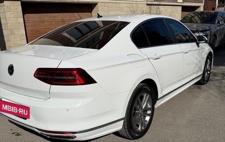 Volkswagen Passat B8 рестайлинг, 2018 год, 2 300 000 рублей, 6 фотография