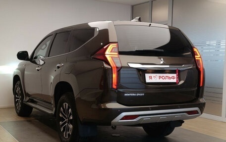 Mitsubishi Montero Sport, 2021 год, 3 995 000 рублей, 6 фотография