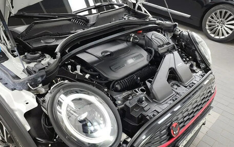 MINI Clubman, 2022 год, 1 720 000 рублей, 15 фотография