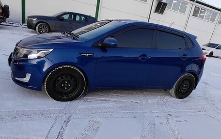 KIA Rio III рестайлинг, 2013 год, 800 000 рублей, 5 фотография