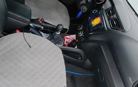 KIA Rio III рестайлинг, 2013 год, 800 000 рублей, 12 фотография