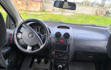 Chevrolet Aveo III, 2006 год, 250 000 рублей, 10 фотография