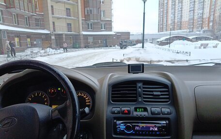 Hyundai Santa Fe III рестайлинг, 2004 год, 370 000 рублей, 8 фотография