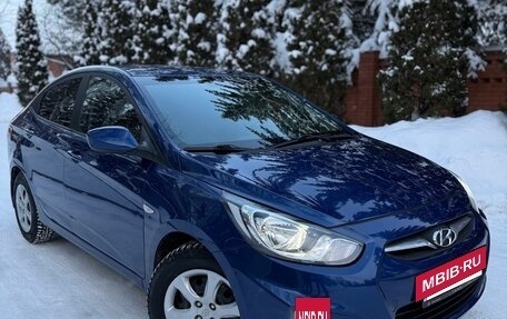 Hyundai Solaris II рестайлинг, 2011 год, 699 000 рублей, 5 фотография