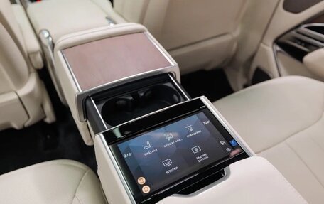 Land Rover Range Rover IV рестайлинг, 2025 год, 25 790 000 рублей, 28 фотография