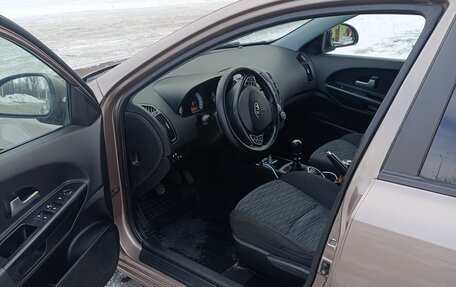 KIA cee'd I рестайлинг, 2008 год, 800 000 рублей, 6 фотография