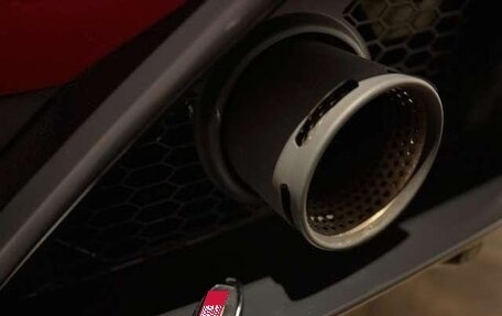 Lamborghini Huracán, 2024 год, 33 000 000 рублей, 12 фотография