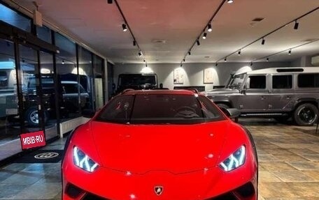 Lamborghini Huracán, 2024 год, 33 000 000 рублей, 6 фотография