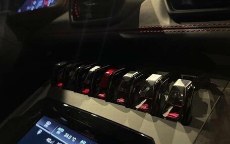 Lamborghini Huracán, 2024 год, 33 000 000 рублей, 25 фотография