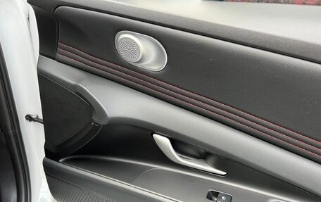 Hyundai Elantra, 2022 год, 1 265 000 рублей, 19 фотография