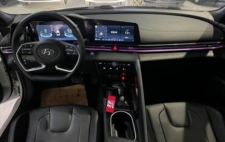 Hyundai Elantra, 2022 год, 1 265 000 рублей, 12 фотография