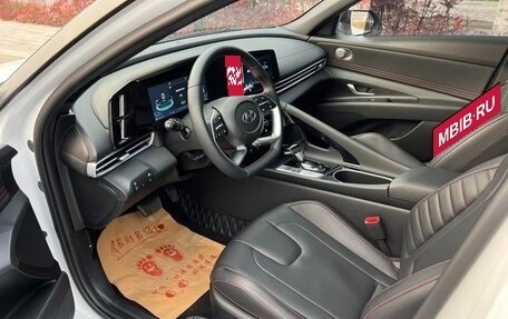 Hyundai Elantra, 2022 год, 1 265 000 рублей, 6 фотография