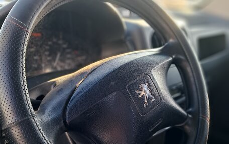 Peugeot Partner II рестайлинг 2, 2010 год, 380 000 рублей, 11 фотография