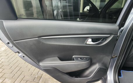 KIA Rio IV, 2017 год, 1 250 000 рублей, 20 фотография