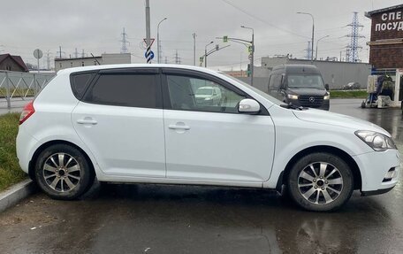 KIA cee'd I рестайлинг, 2012 год, 545 000 рублей, 28 фотография