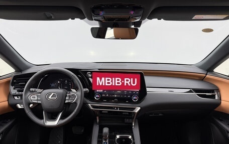 Lexus RX IV рестайлинг, 2025 год, 7 750 000 рублей, 25 фотография