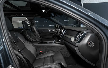 Volvo XC60 II, 2025 год, 9 800 000 рублей, 7 фотография