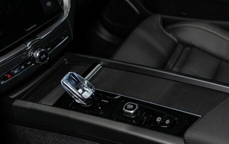 Volvo XC60 II, 2025 год, 9 800 000 рублей, 15 фотография