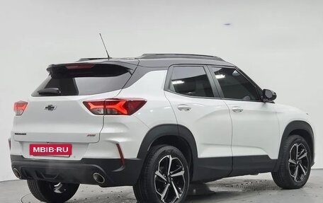 Chevrolet TrailBlazer, 2022 год, 1 600 000 рублей, 2 фотография