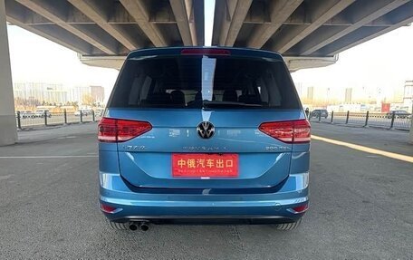 Volkswagen Touran III, 2022 год, 1 600 202 рублей, 15 фотография