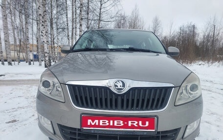Skoda Fabia II, 2013 год, 645 000 рублей, 1 фотография
