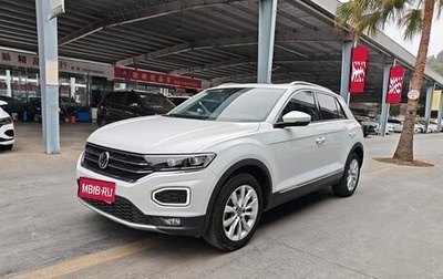 Volkswagen T-Roc I, 2023 год, 1 410 000 рублей, 1 фотография