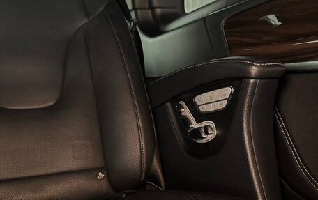 Mercedes-Benz V-Класс, 2021 год, 7 990 000 рублей, 5 фотография