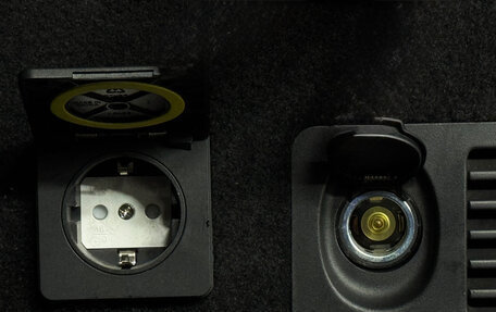 Mercedes-Benz V-Класс, 2021 год, 7 990 000 рублей, 11 фотография