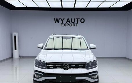Volkswagen T-Cross I, 2022 год, 1 450 000 рублей, 2 фотография