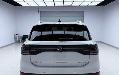 Volkswagen T-Cross I, 2022 год, 1 450 000 рублей, 5 фотография