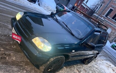 Chevrolet Niva I рестайлинг, 2006 год, 280 000 рублей, 2 фотография