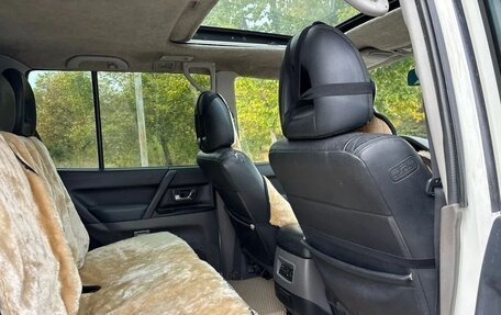 Mitsubishi Pajero III рестайлинг, 2002 год, 790 000 рублей, 14 фотография