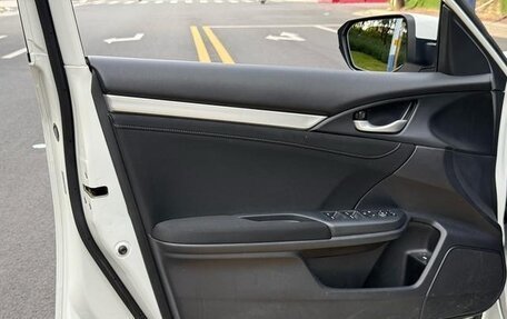 Honda Civic IX, 2021 год, 1 230 000 рублей, 13 фотография