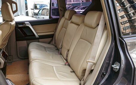 Toyota Land Cruiser Prado 150 рестайлинг 2, 2011 год, 2 799 000 рублей, 9 фотография