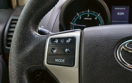 Toyota Land Cruiser Prado 150 рестайлинг 2, 2011 год, 2 799 000 рублей, 15 фотография