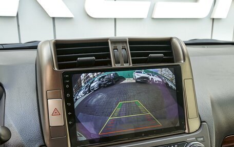 Toyota Land Cruiser Prado 150 рестайлинг 2, 2011 год, 2 799 000 рублей, 13 фотография