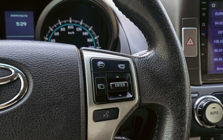 Toyota Land Cruiser Prado 150 рестайлинг 2, 2011 год, 2 799 000 рублей, 17 фотография