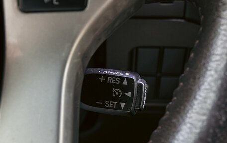 Toyota Land Cruiser Prado 150 рестайлинг 2, 2011 год, 2 799 000 рублей, 16 фотография