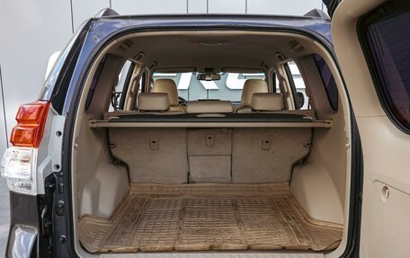 Toyota Land Cruiser Prado 150 рестайлинг 2, 2011 год, 2 799 000 рублей, 22 фотография