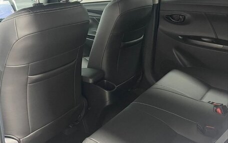 Toyota Yaris XP150 рестайлинг, 2022 год, 1 180 000 рублей, 16 фотография