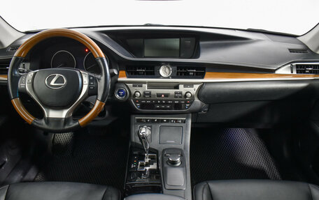 Lexus ES VII, 2013 год, 1 480 000 рублей, 13 фотография