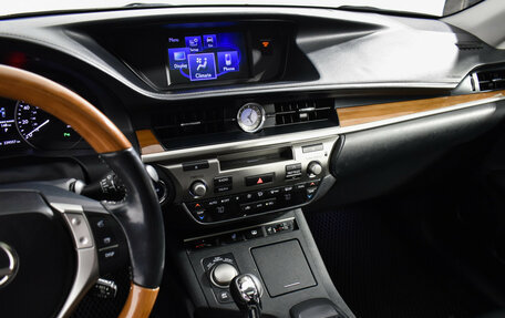 Lexus ES VII, 2013 год, 1 480 000 рублей, 17 фотография