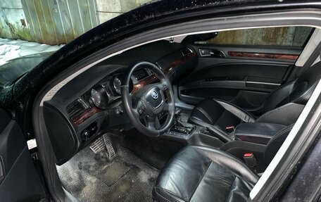 Skoda Superb III рестайлинг, 2012 год, 1 340 000 рублей, 3 фотография