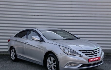 Hyundai Sonata VI, 2012 год, 1 150 000 рублей, 1 фотография